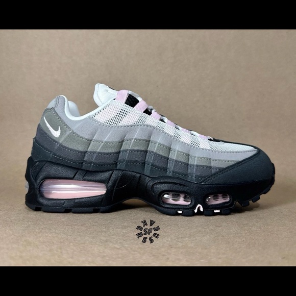 NIKE AIRMAX 95 97 RED PINK 
womens sneakers - Picture 1 of 7